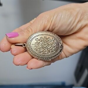 Antique Victorian Gold Locket